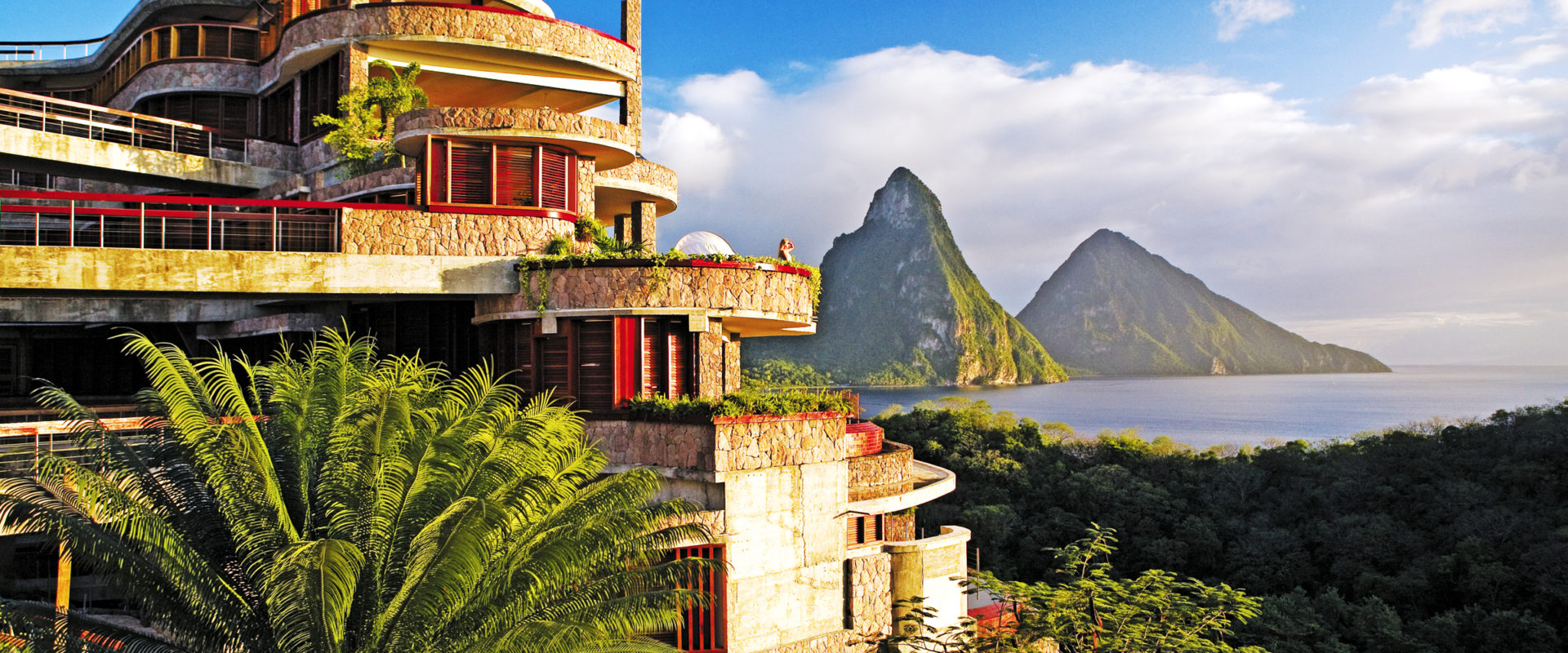 Jade Mountain exterior