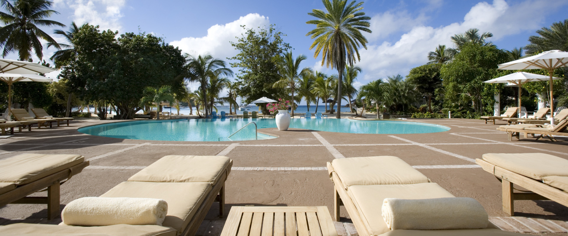 Relax poolside